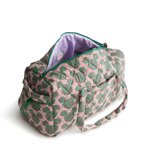 Disney Large Original Duffel 4 Different Colors - Picture 1 of 9